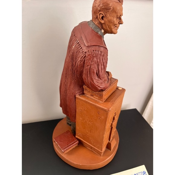 Tom Clark Gnome PARSON PATTERSON Large Sculpture #31 Minister Religious COA 1984 - Picture 8 of 9